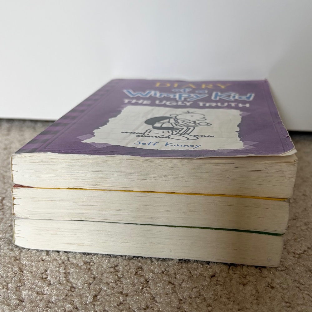 Diary of a Wimpy Kid series books 3, 4, 5 paperback - Picture 6 of 6